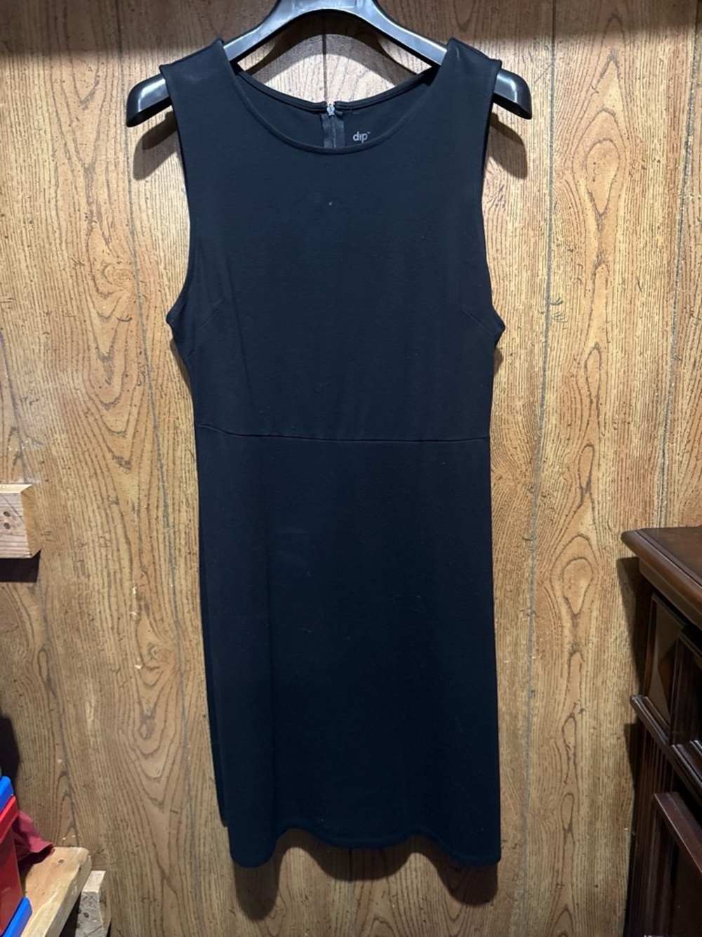 dip Black Sleeveless Sheath Dress